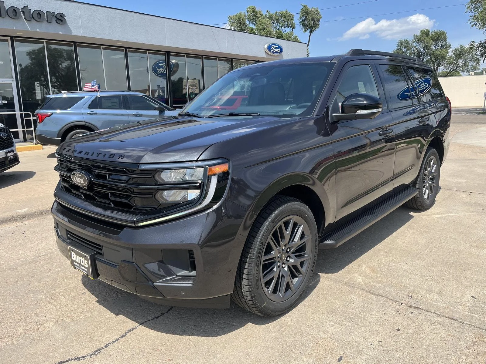 New 2026 Dark Matter Gray Metallic Ford Platinum® image 2