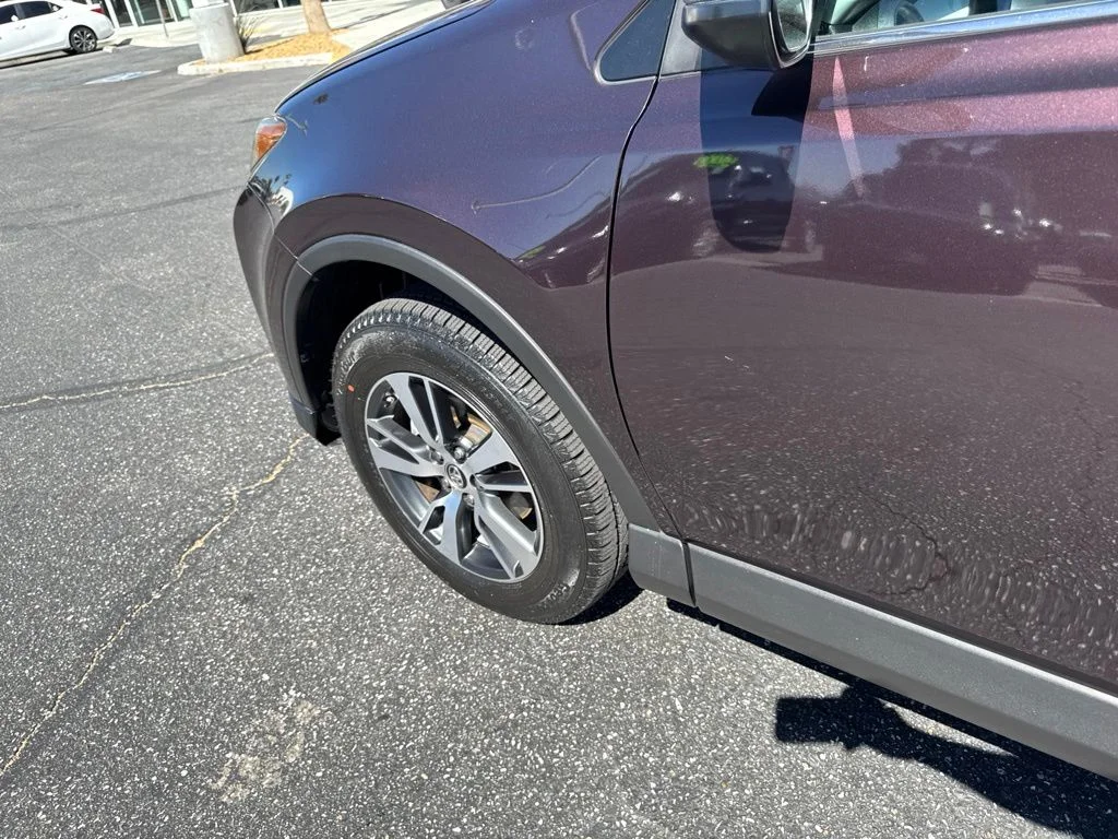 Used 2017 Black Toyota XLE image 10