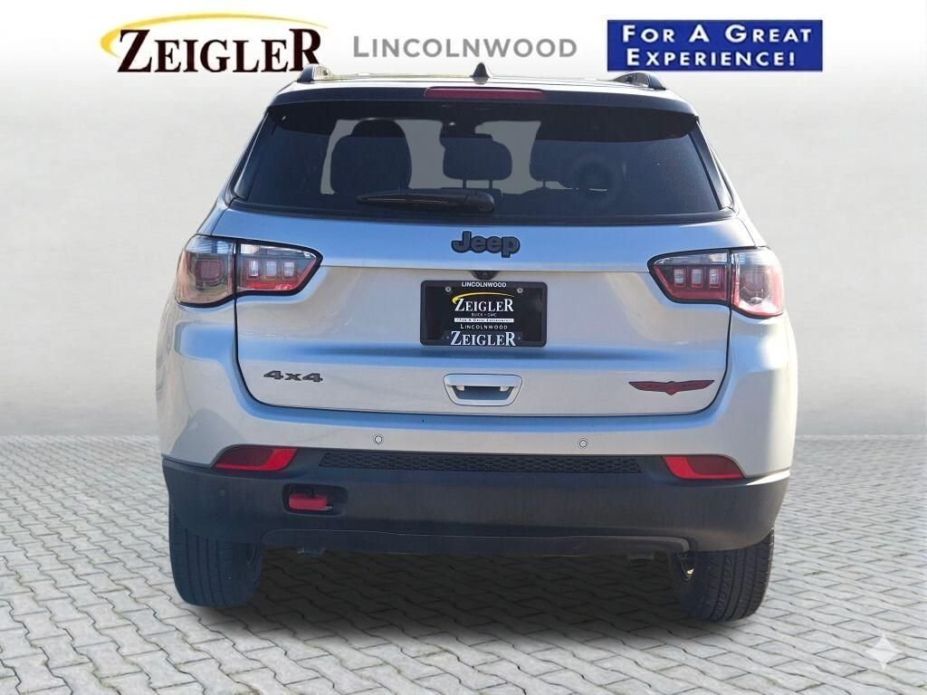 Used 2024 Silver Jeep Trailhawk image 12