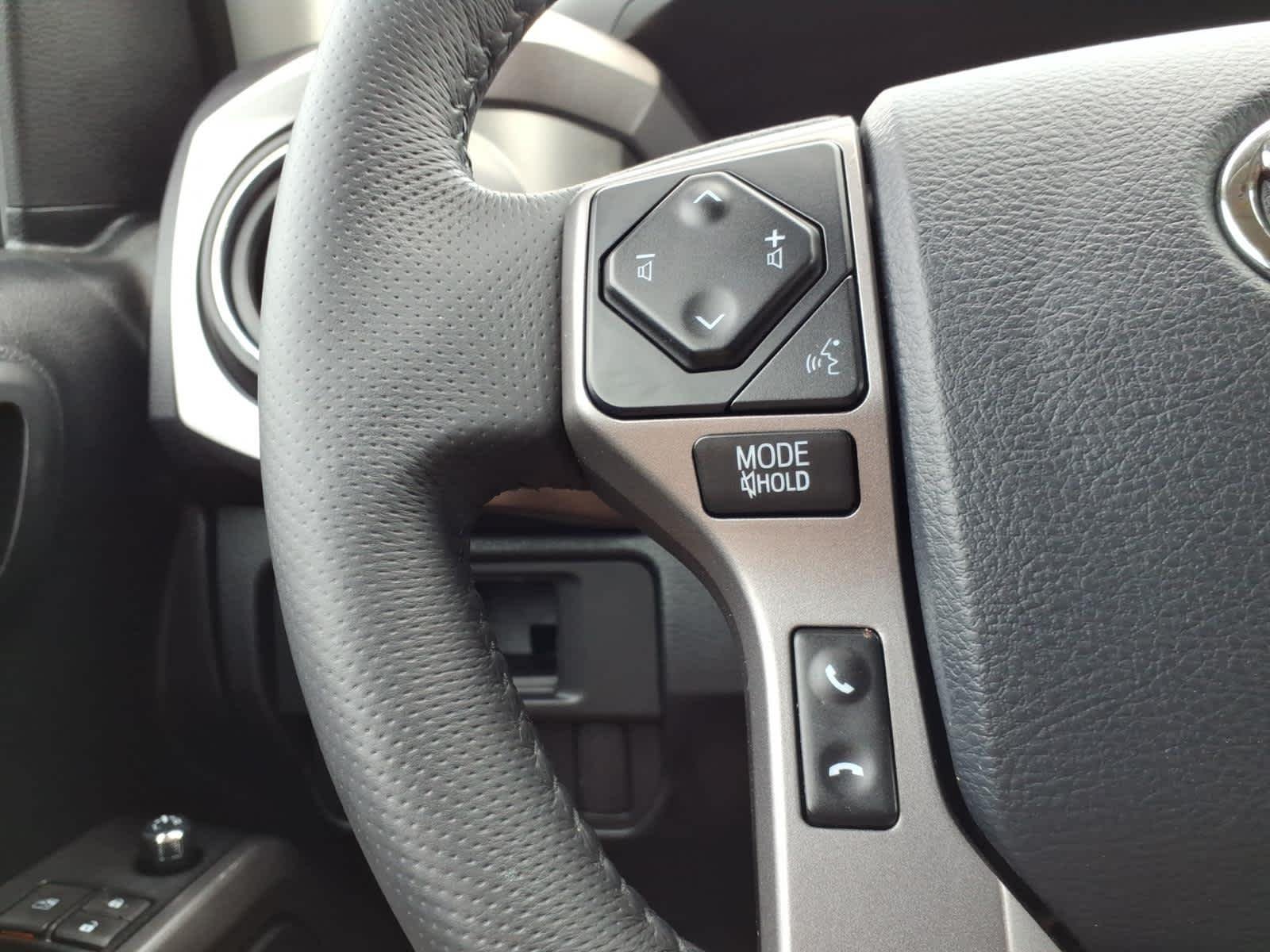 Used 2017 Blazing Blue Pearl Toyota SR5 image 20