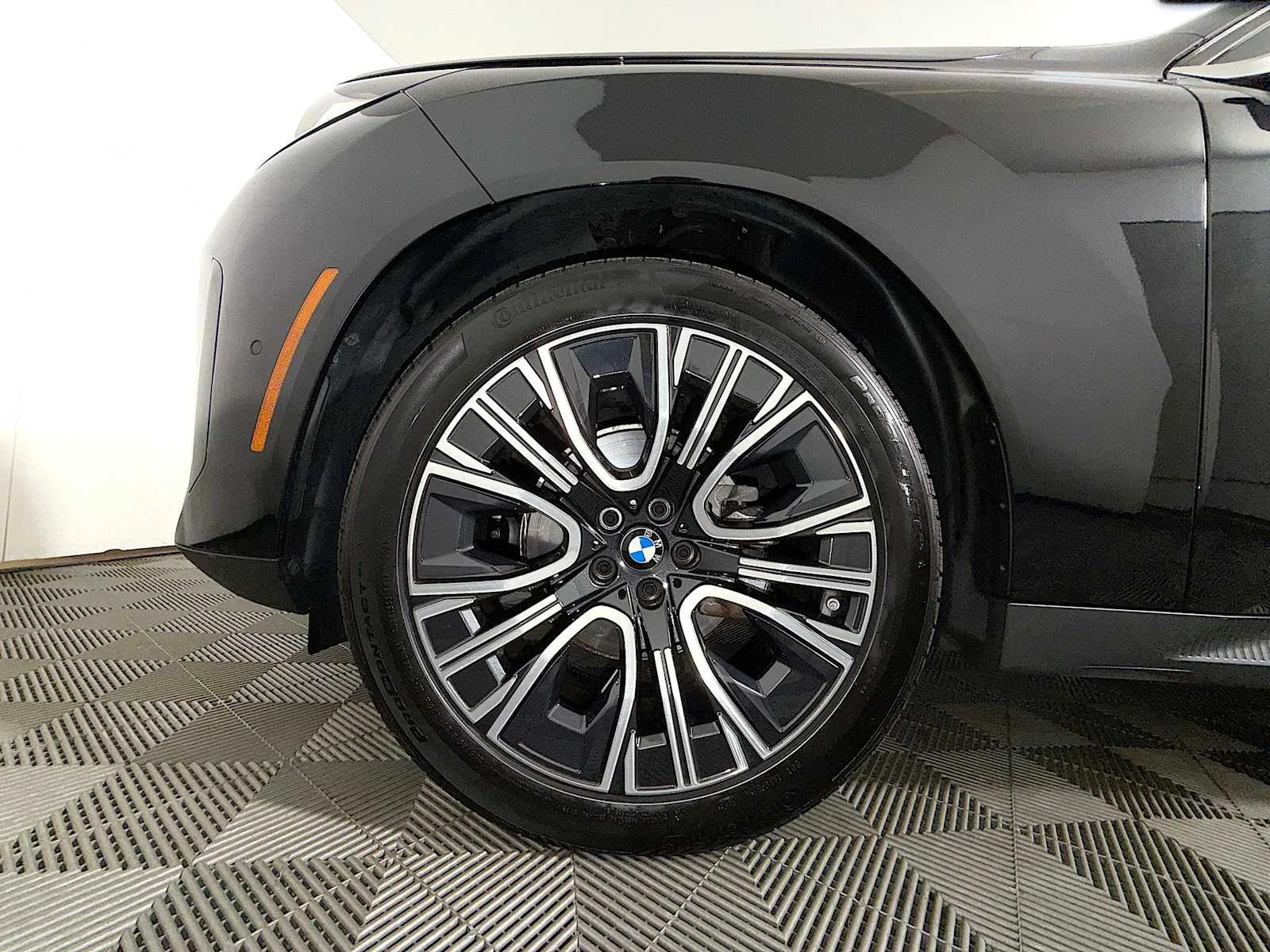 Used 2026 Black Sapphire Metallic BMW 30 xDrive image 8