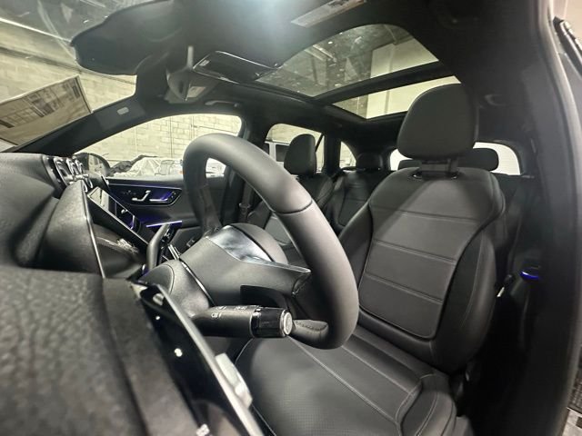 New 2026  Mercedes-Benz GLC 300 image 12