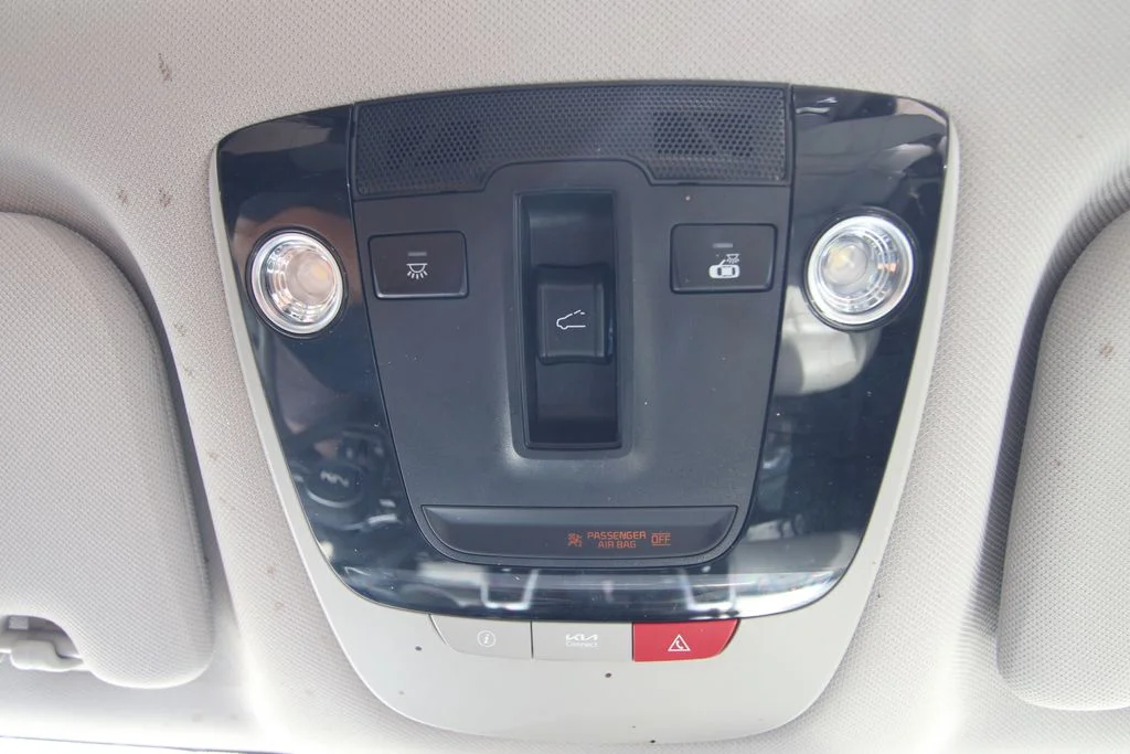 Used 2023 Black Kia SX Prestige image 37