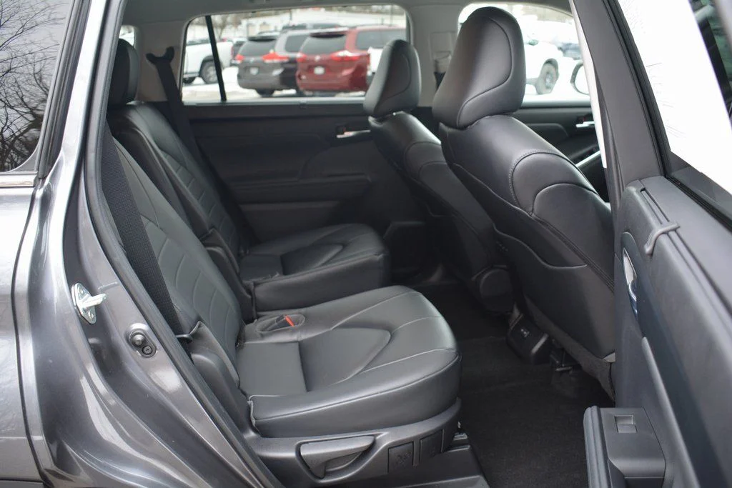 2023 Toyota Highlander XLE - Photo 22