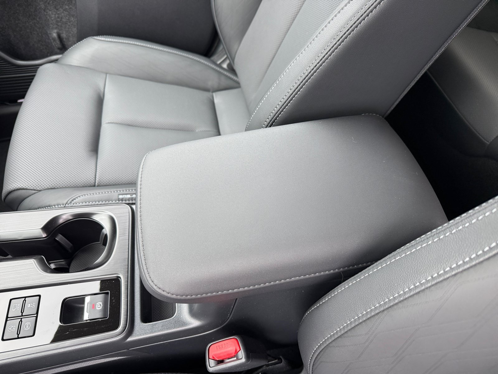New 2026 CRYSTAL WHITE PEARL Subaru Touring XT image 14