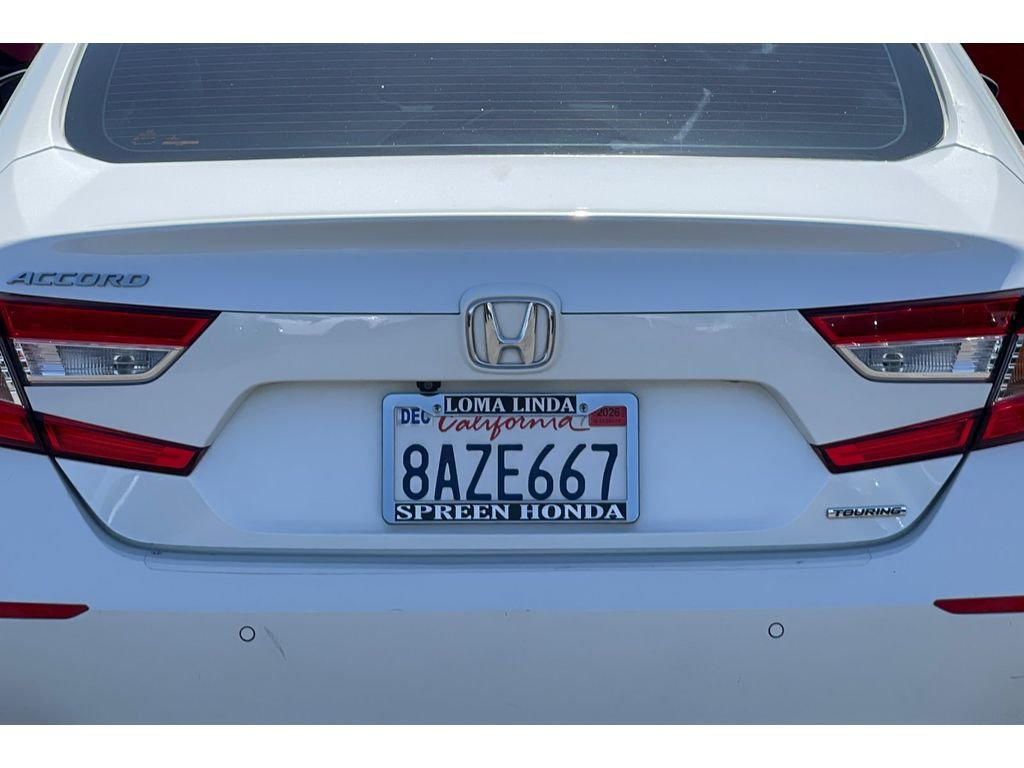 Used 2018 Platinum White Pearl Honda Touring 1.5T image 48
