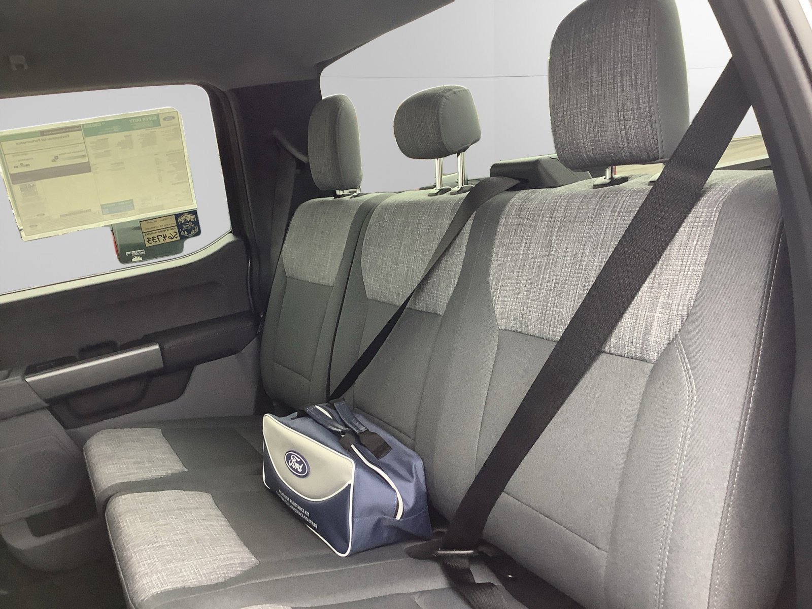 New 2026 Carbonized Gray Metallic Ford XLT image 13