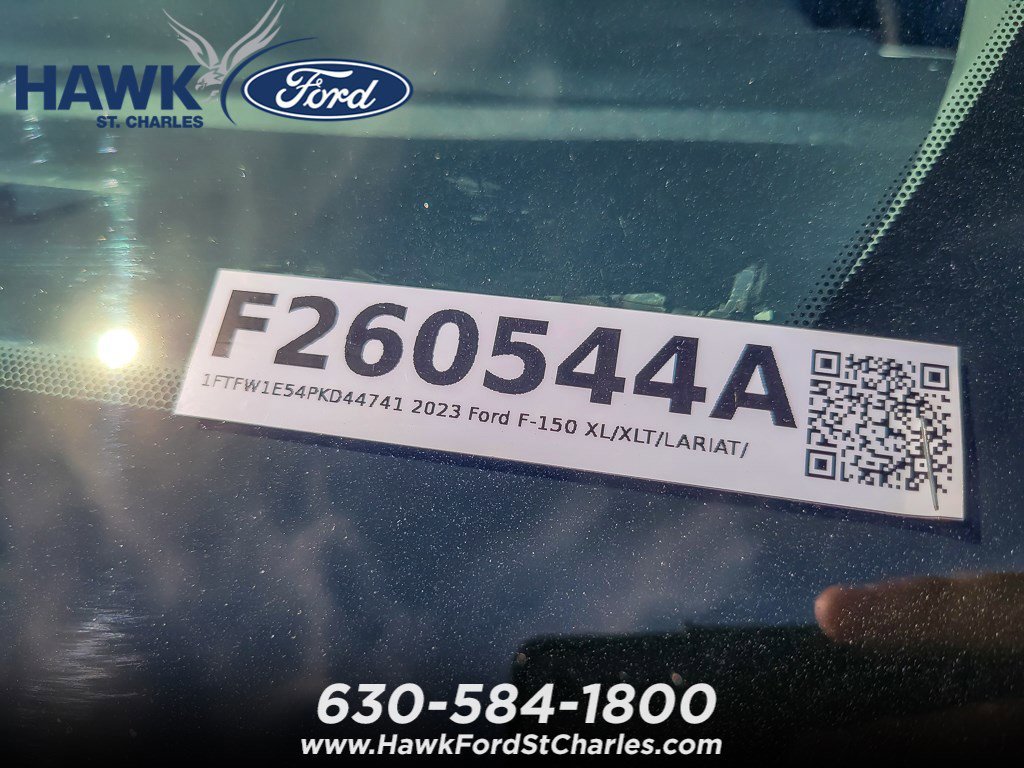 Used 2023 Oxford White Ford XLT image 23