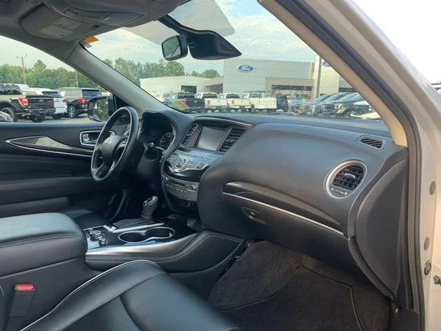 Used 2020 Silver INFINITI PURE image 16