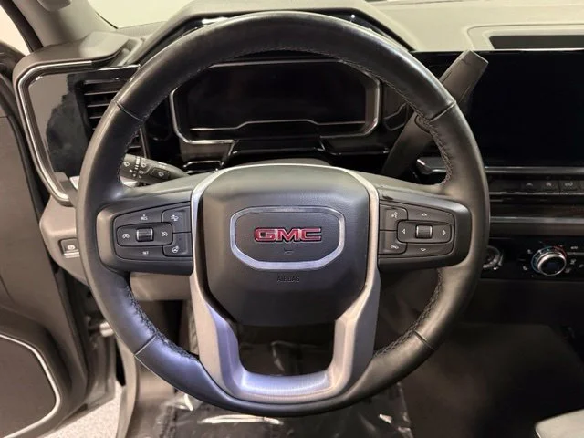 Used 2024 Silver GMC Elevation image 20
