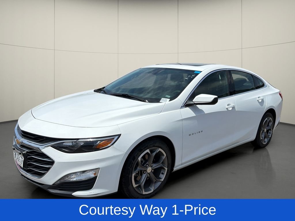 Used 2024 White Chevrolet LT image 4