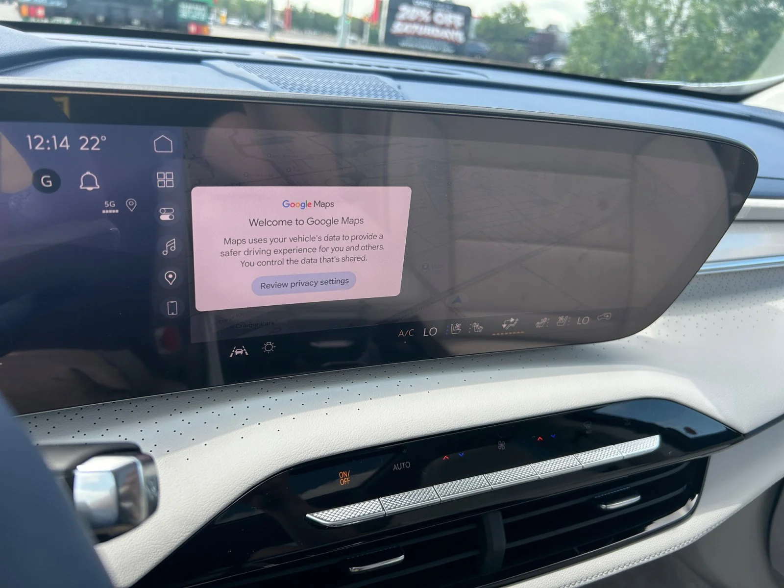 New 2026 Iridescent White Tricoat Buick Avenir AWD image 25