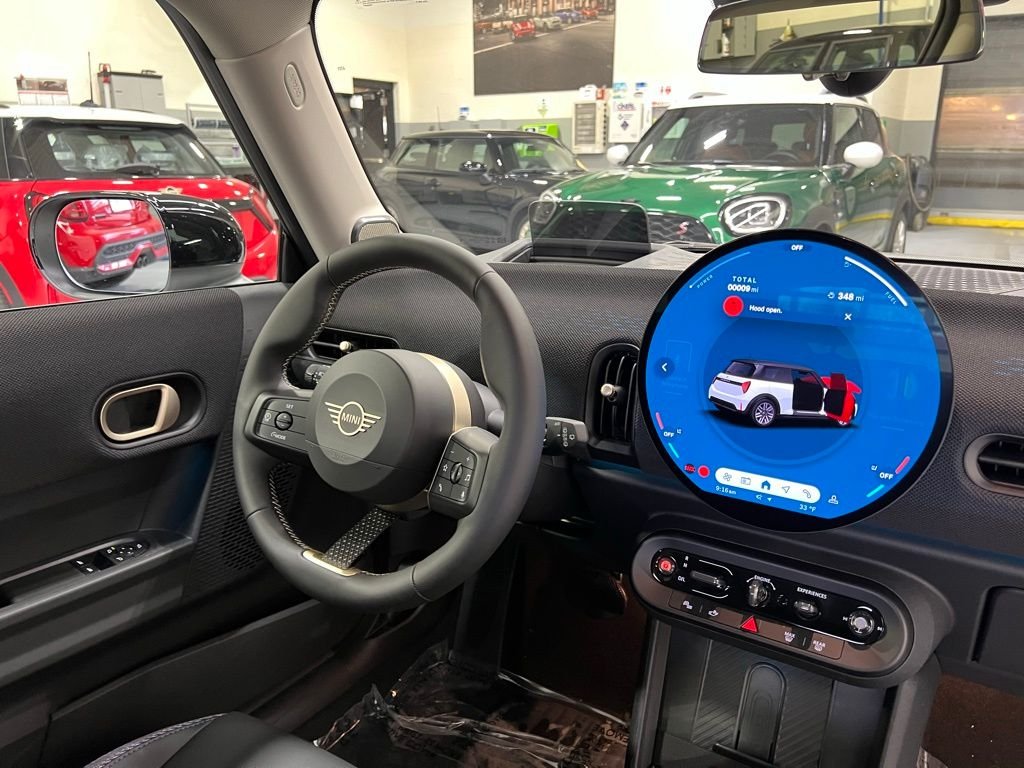 2025 MINI Hardtop 2 Door Base - Photo 25