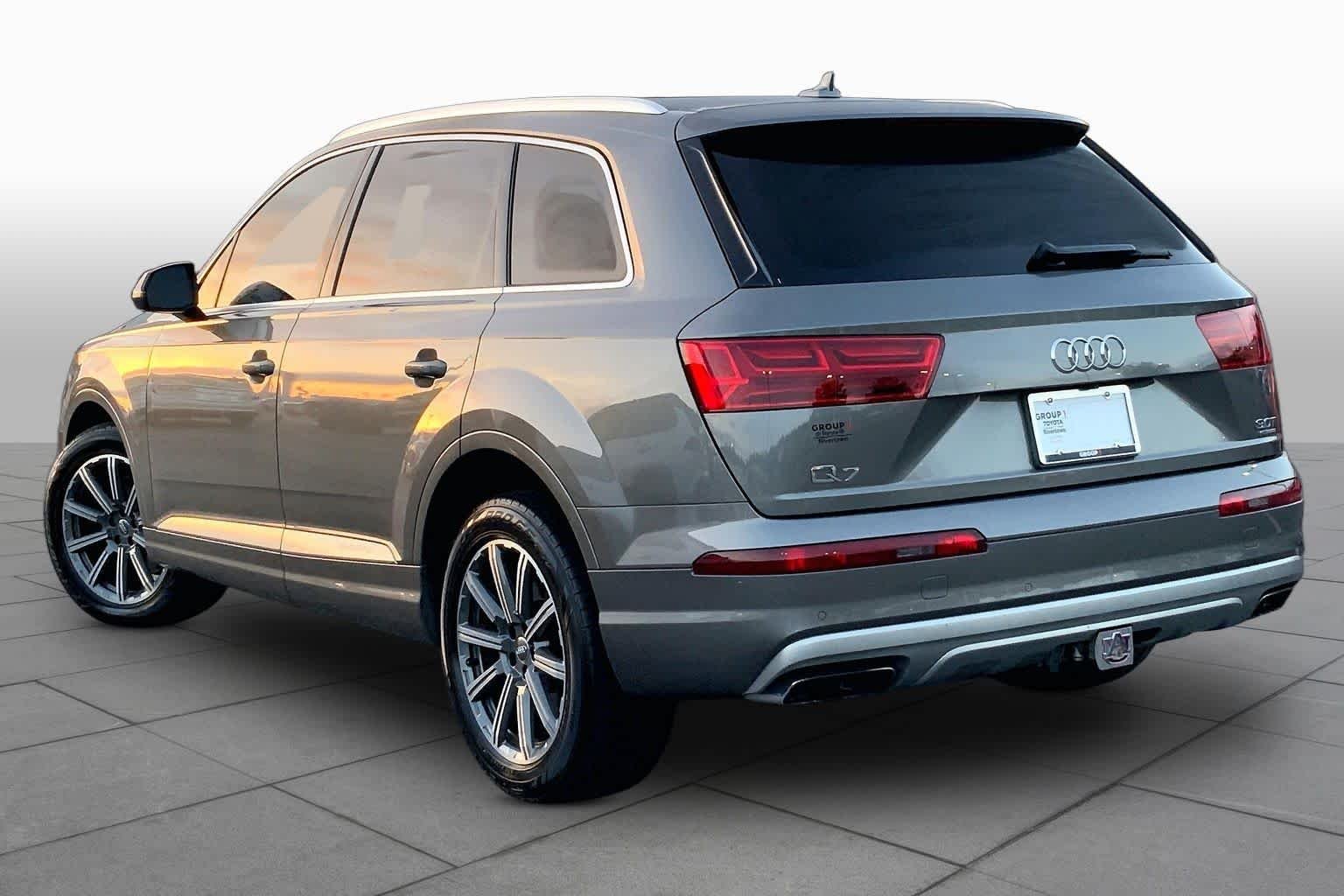 Used 2018  Audi Prestige image 12