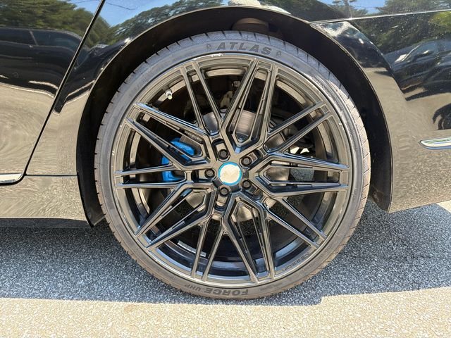 Used 2019 Black BMW 740i image 20