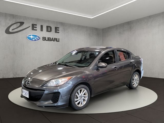 Used 2013 Graphite Mica Mazda i Touring image 4