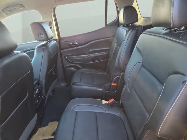 2023 GMC Acadia SLT - Photo 36