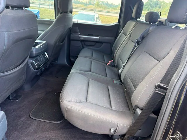 Used 2021 Black Ford XLT image 26