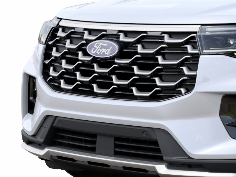 New 2027 Star White Metallic Tri-Coat Ford Platinum™ image 40