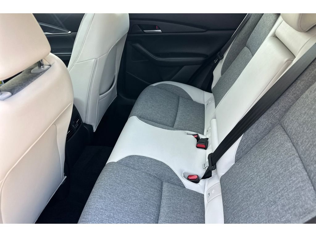 New 2026 Snowflake White Pearl Mazda 2.5 S Aire Edition image 10