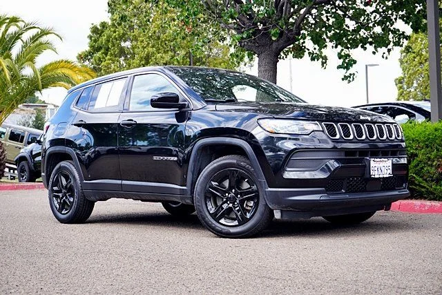 2023 Jeep Compass Sport 4X4's photo