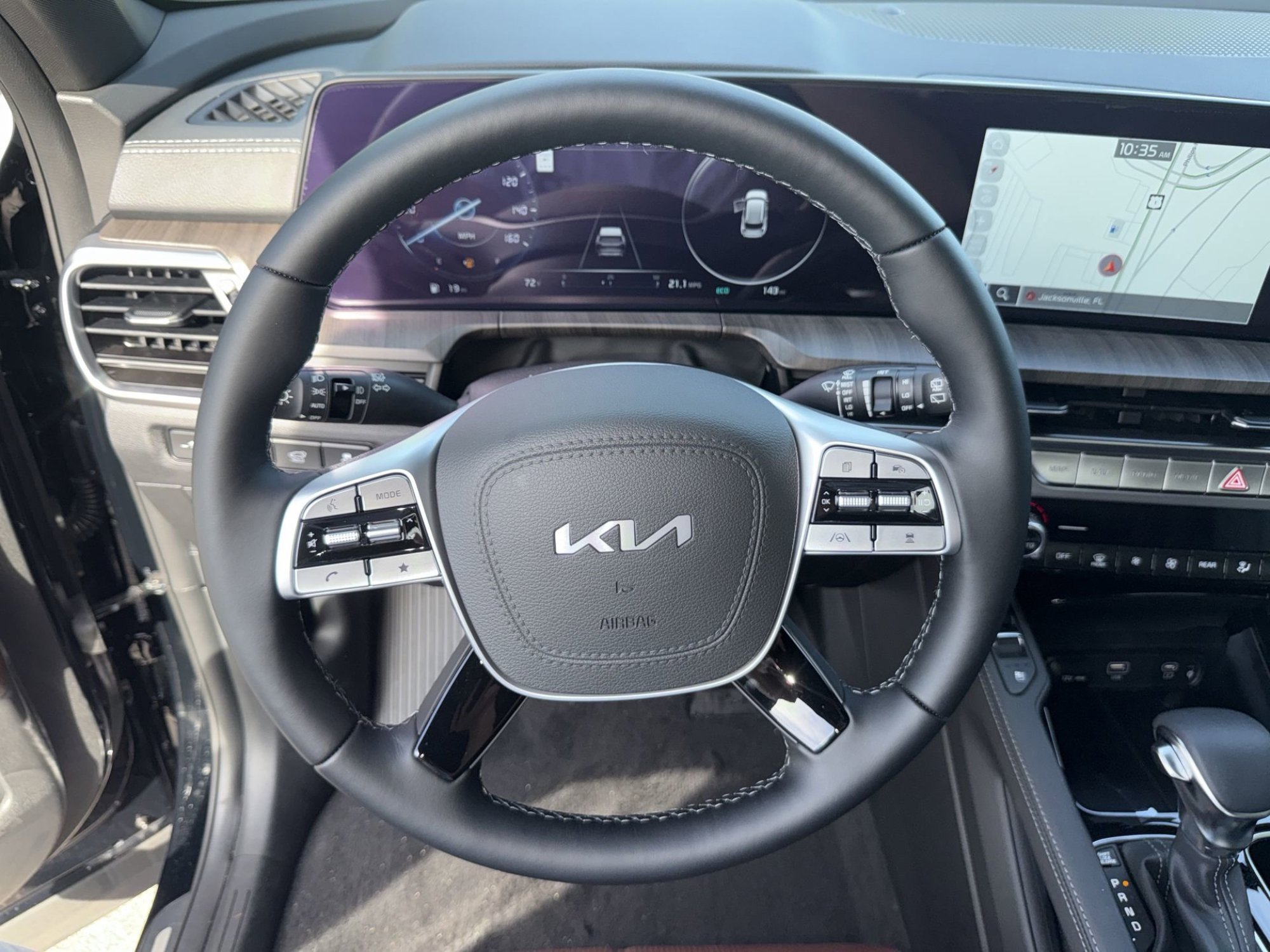 2025 Kia Telluride SX - Photo 15