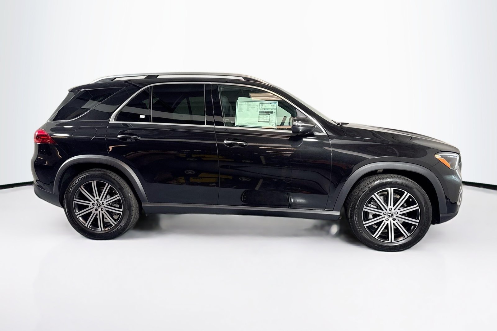 New 2026 Obsidian Black Metallic Mercedes-Benz GLE 350 image 4