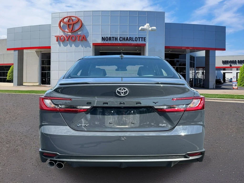 Certified Used 2025  Toyota SE image 6