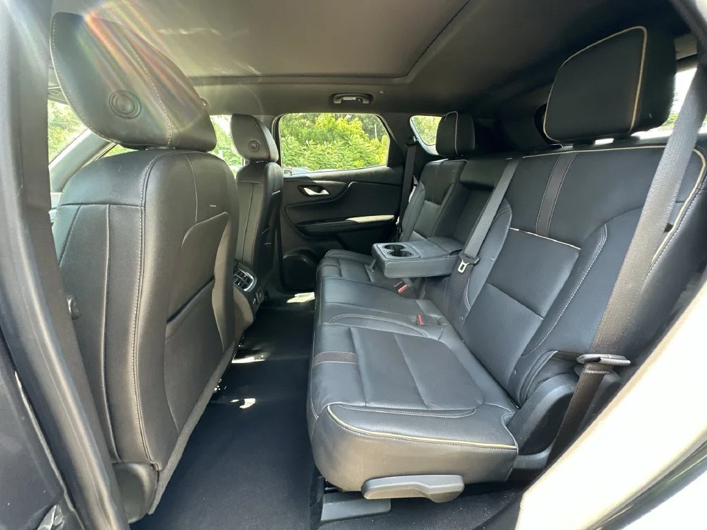 Used 2022 Gray Chevrolet Premier image 22