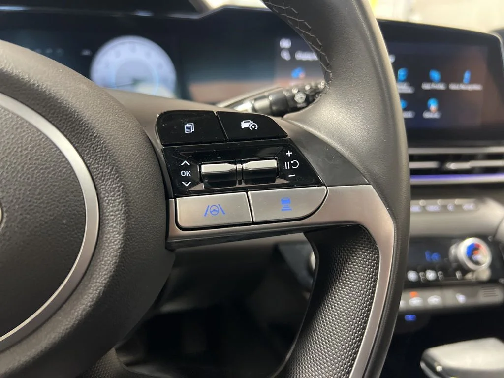 2025 Hyundai Elantra SEL - Photo 32