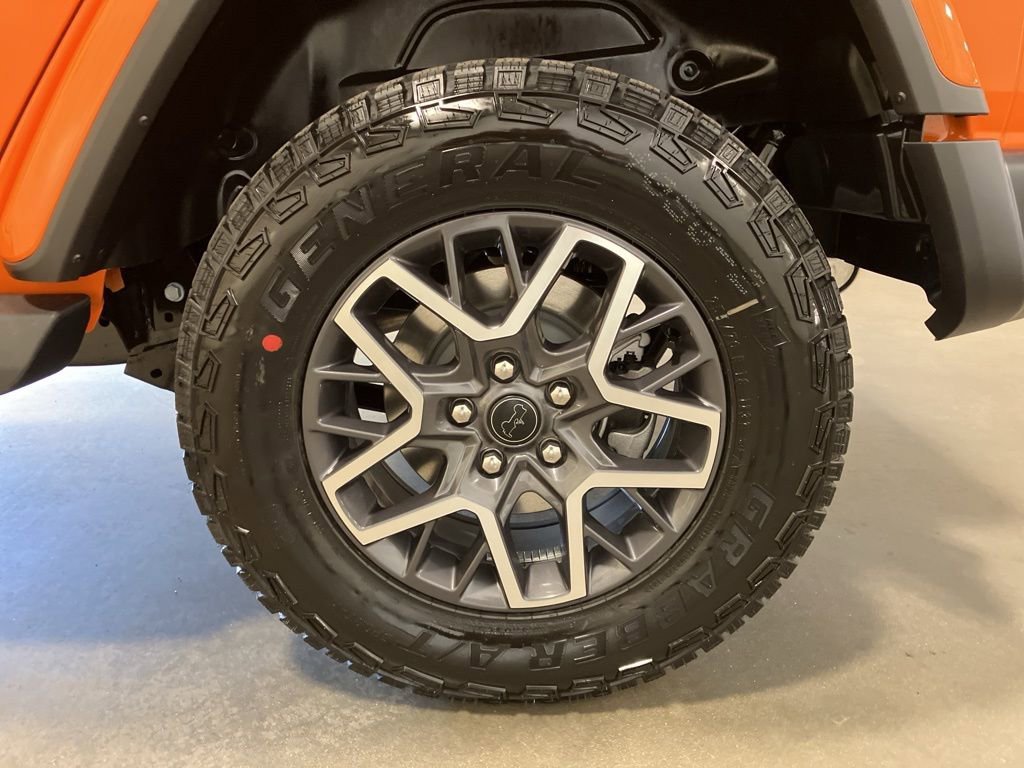 New 2026 Joose Exterior Paint Jeep Sahara image 26