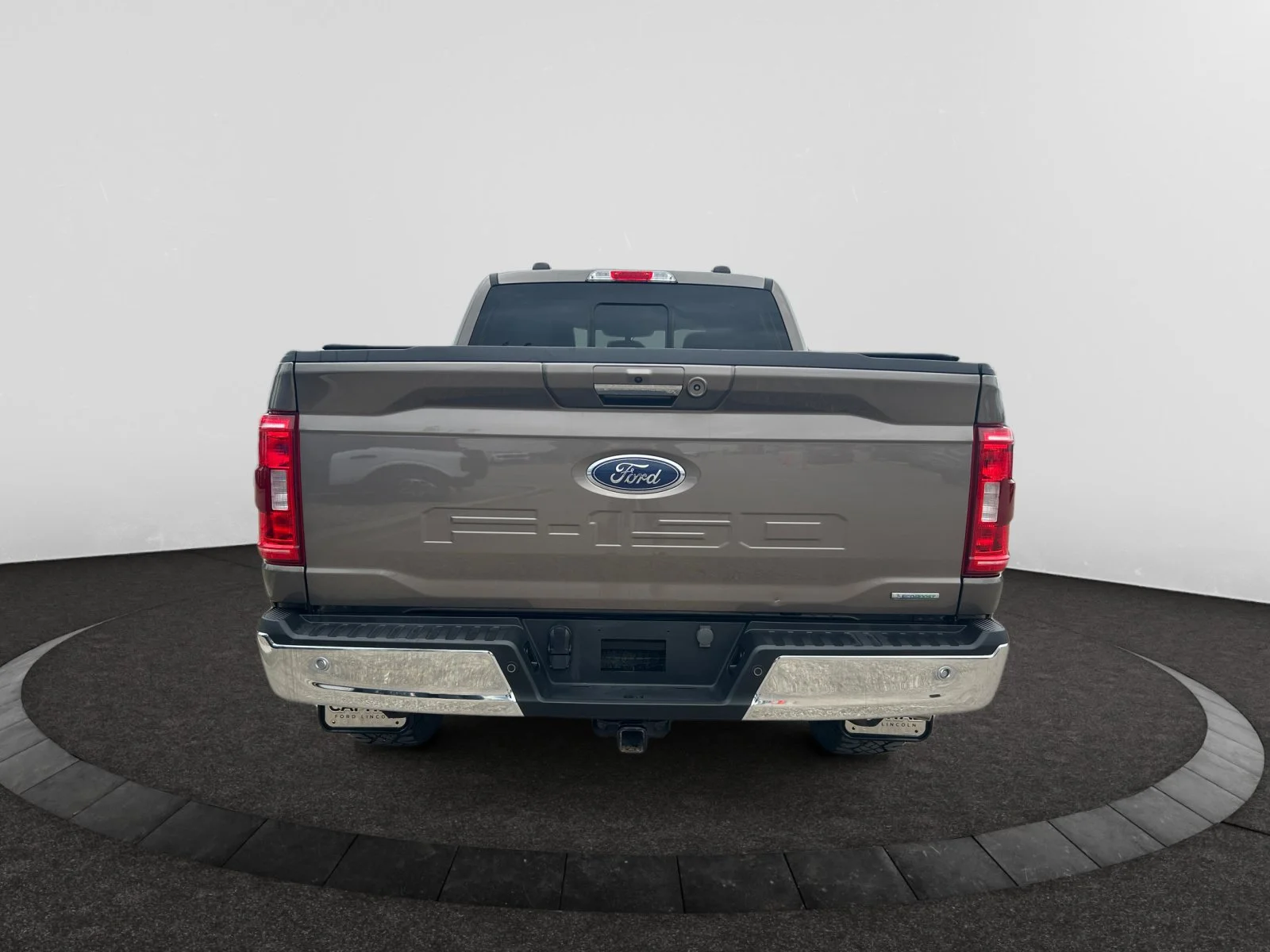 Used 2023 BROWN Ford XLT 302a 6.5 ft box image 4