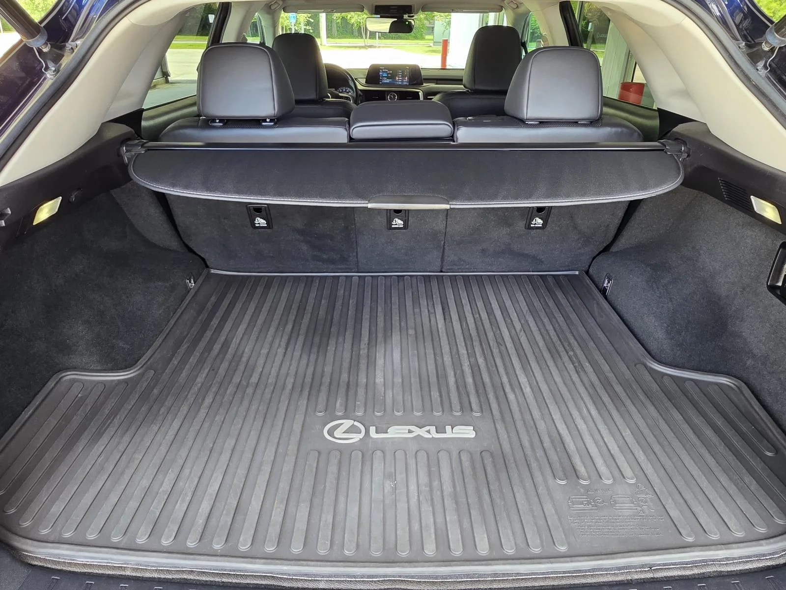 Certified Used 2022 Mica Lexus 350 image 13