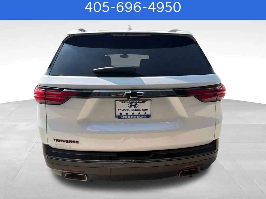 Pre-Owned 2022 Chevrolet Traverse Premier