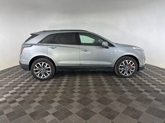 Used 2025 Silver Cadillac Sport image 5