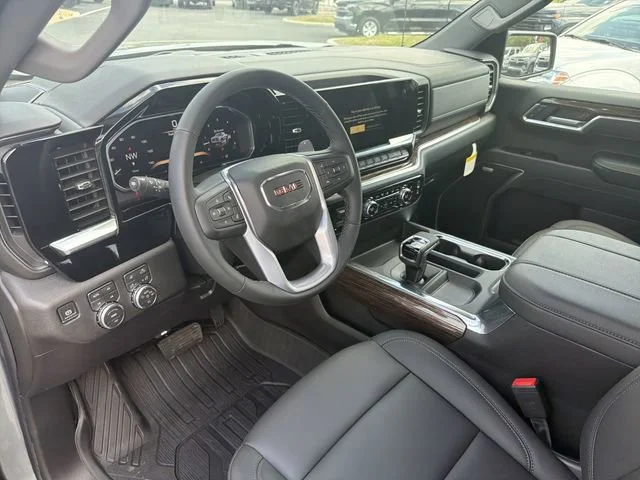 New 2026 Sterling Metallic GMC Elevation image 17