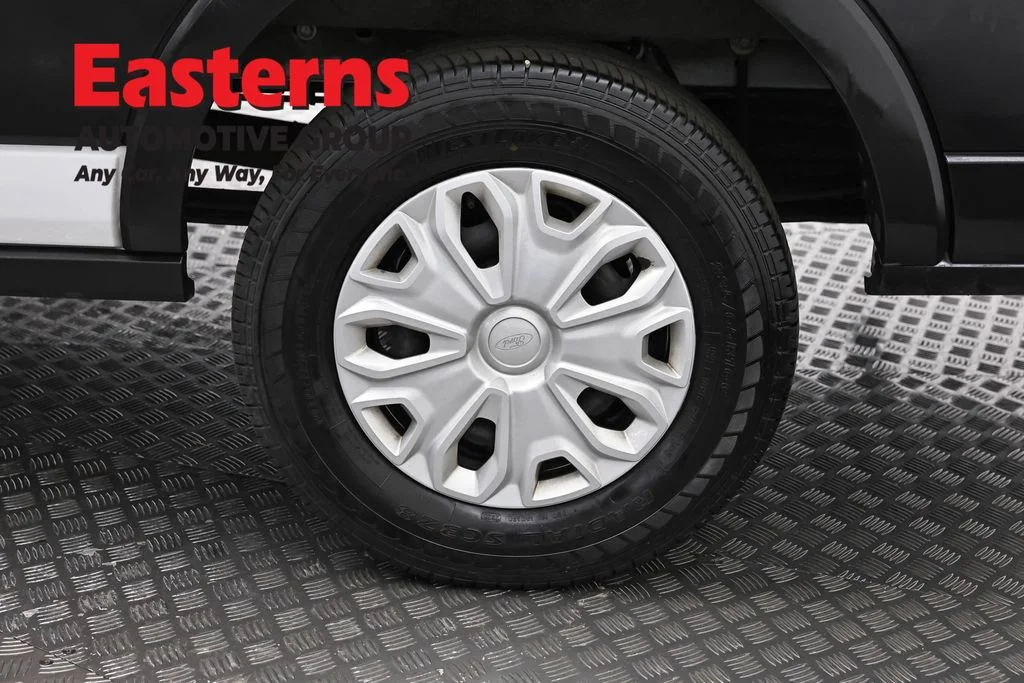 Used 2023 White Ford XLT image 31