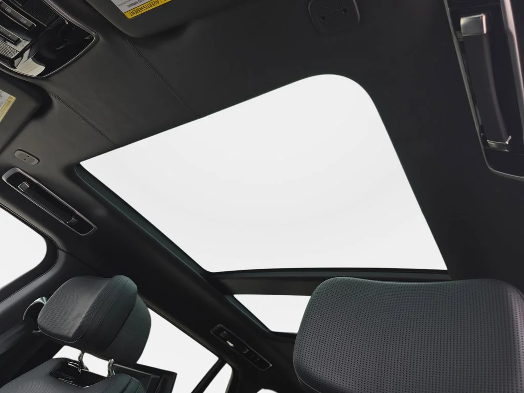 2025 Land Rover Range Rover SV - Photo 31