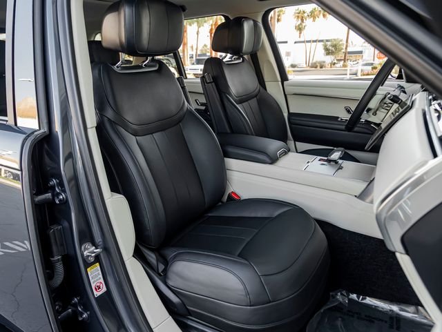 Used 2024 Varesine Blue Metallic Land Rover Autobiography image 29