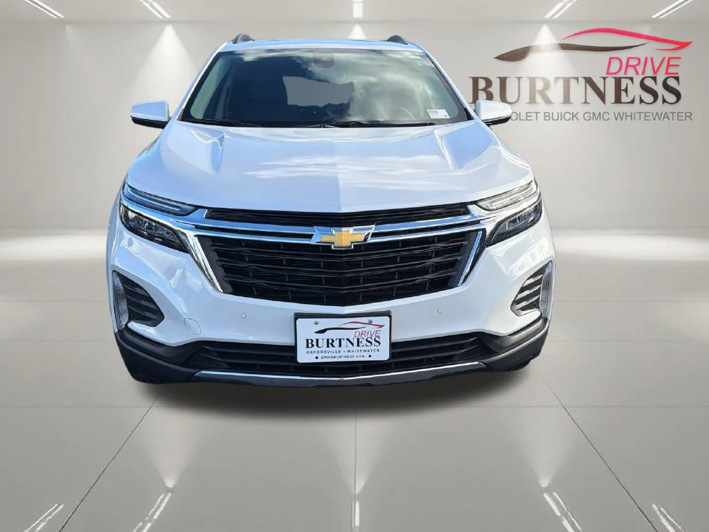 Certified Used 2024 Iridescent Pearl Tricoat Chevrolet LT image 3