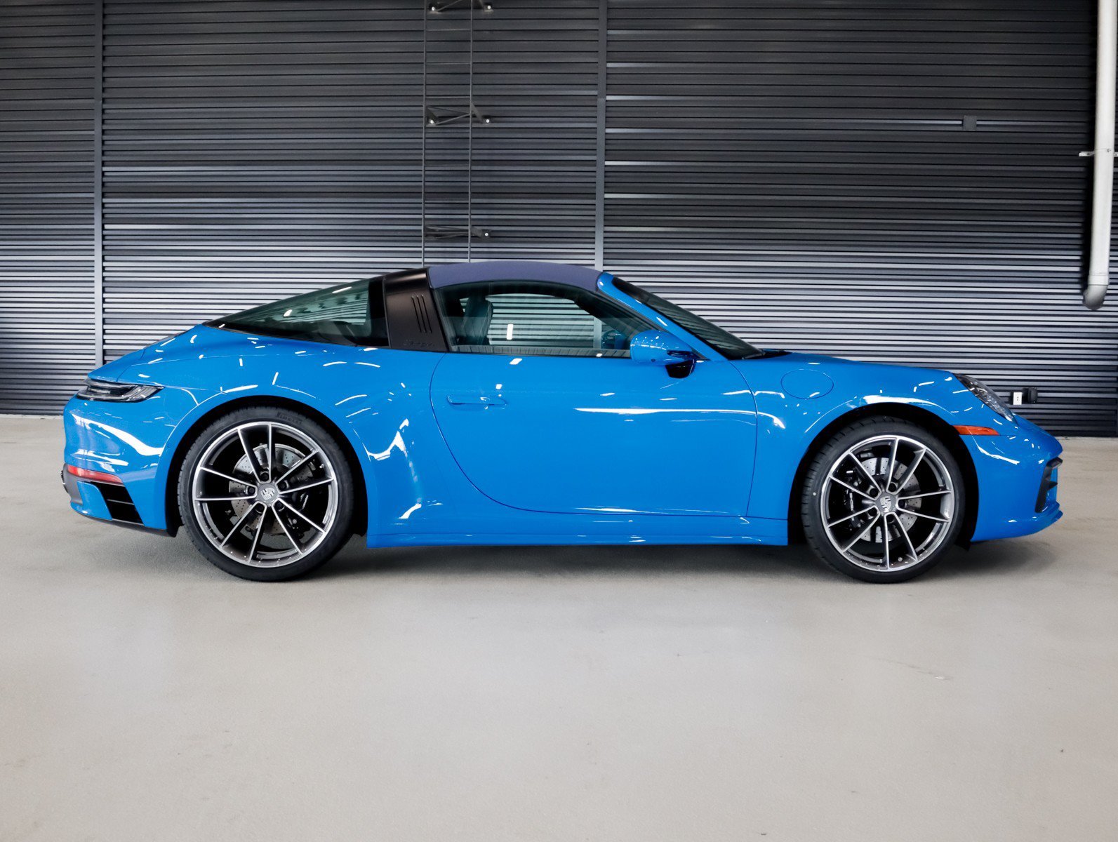 Certified Used 2022 Shark Blue Porsche Targa 4S image 11