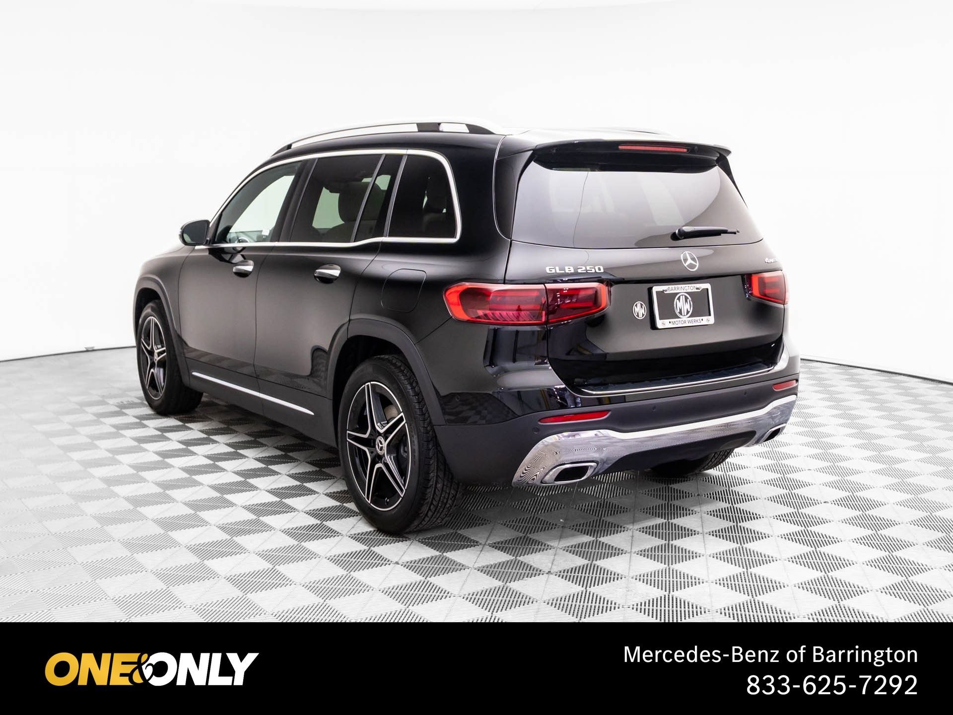 New 2026 Night Black Mercedes-Benz GLB 250 image 3