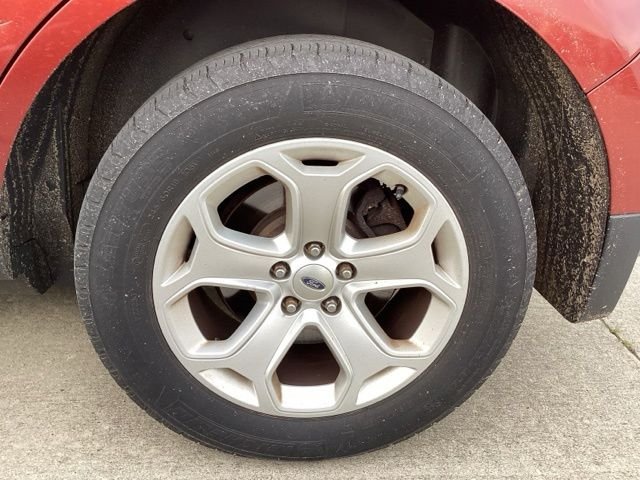 Used 2014  Ford SEL image 5