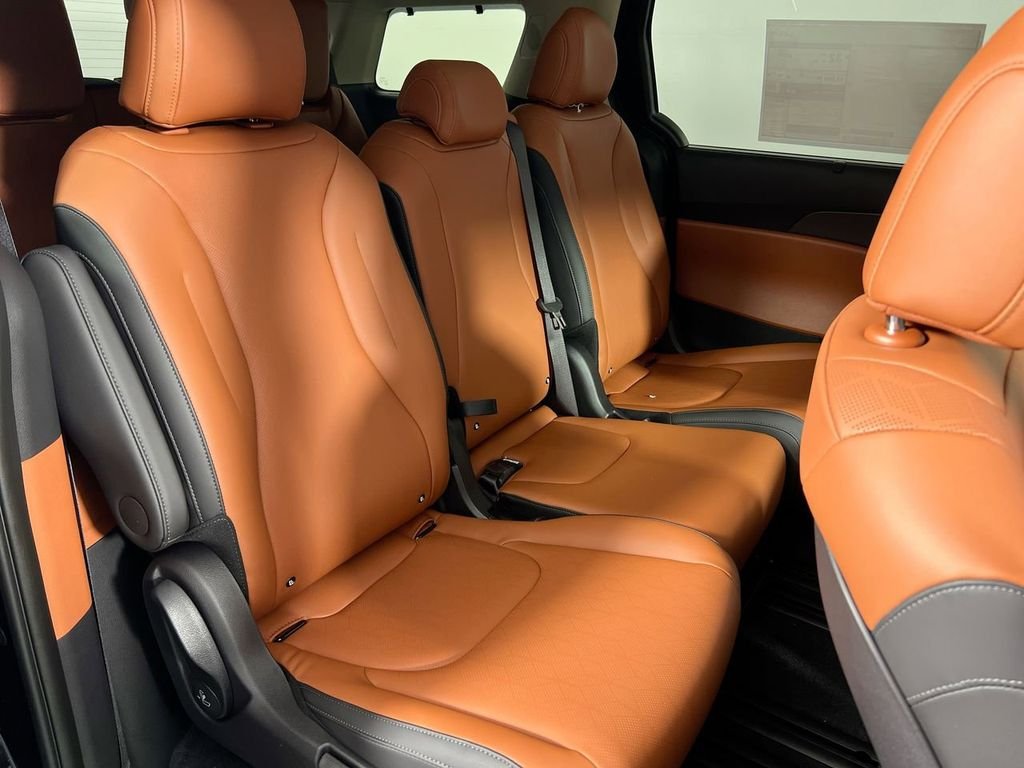 New 2026 Aurora Black Pearl Kia SX image 29