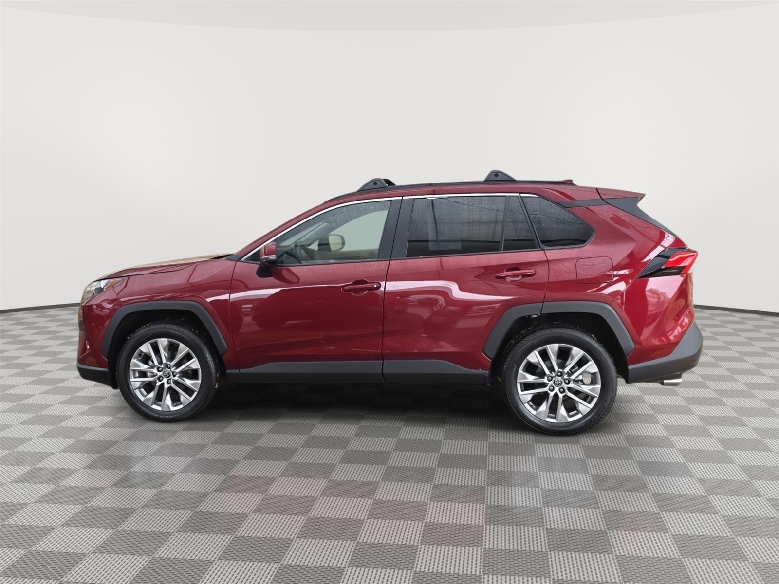 Certified Used 2025 Ruby Flare Pearl Toyota XLE Premium image 4