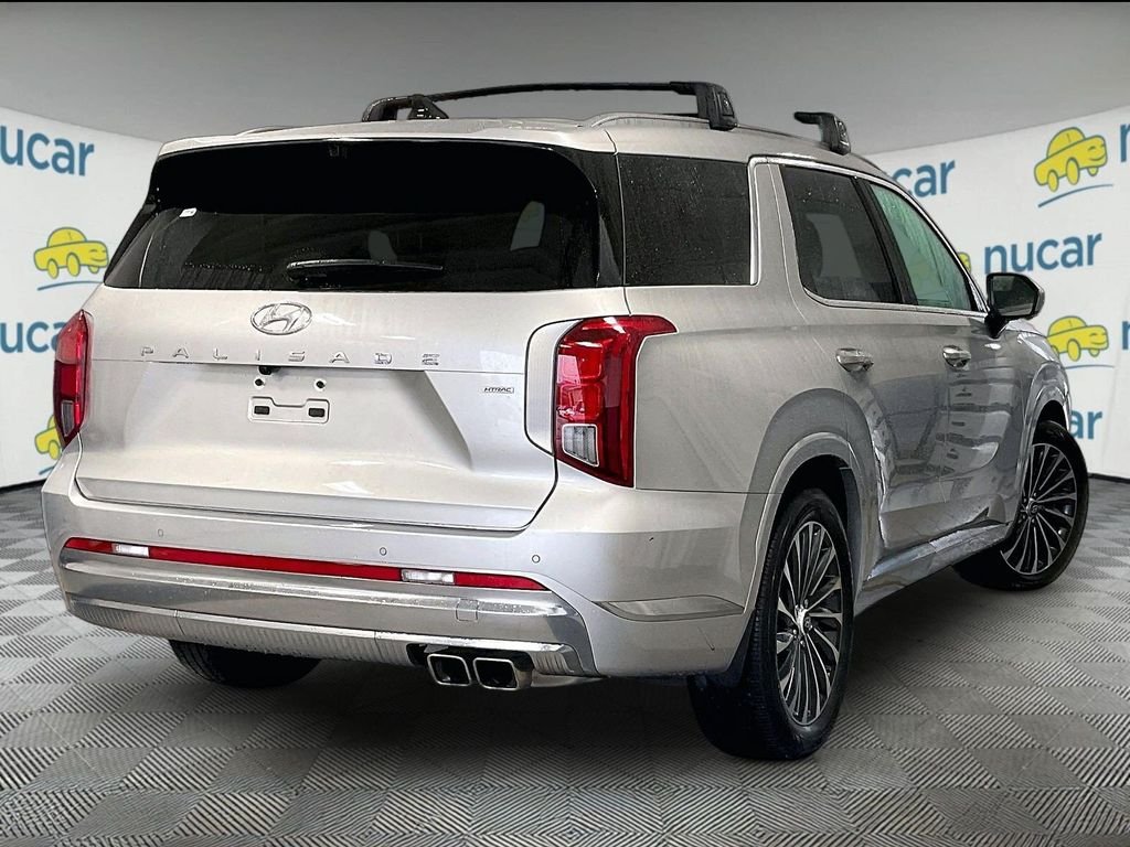 Used 2024 Silver Hyundai Calligraphy image 6