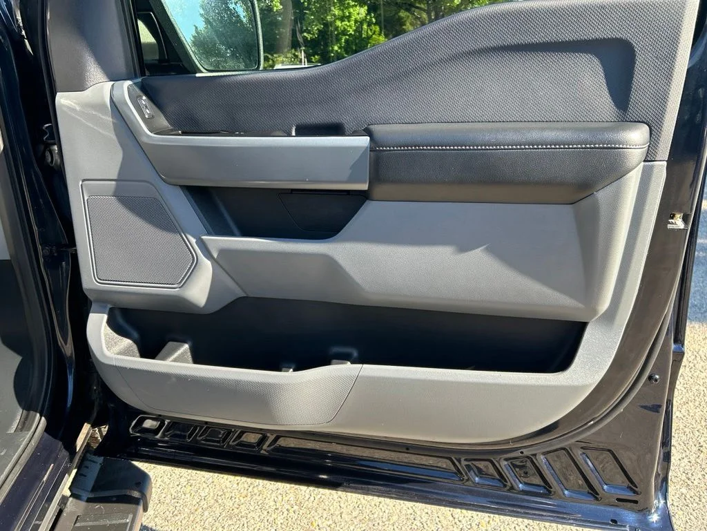 Used 2023 Blue Ford XLT image 23