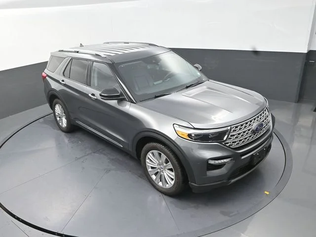 Used 2023 Gray Ford Limited image 23