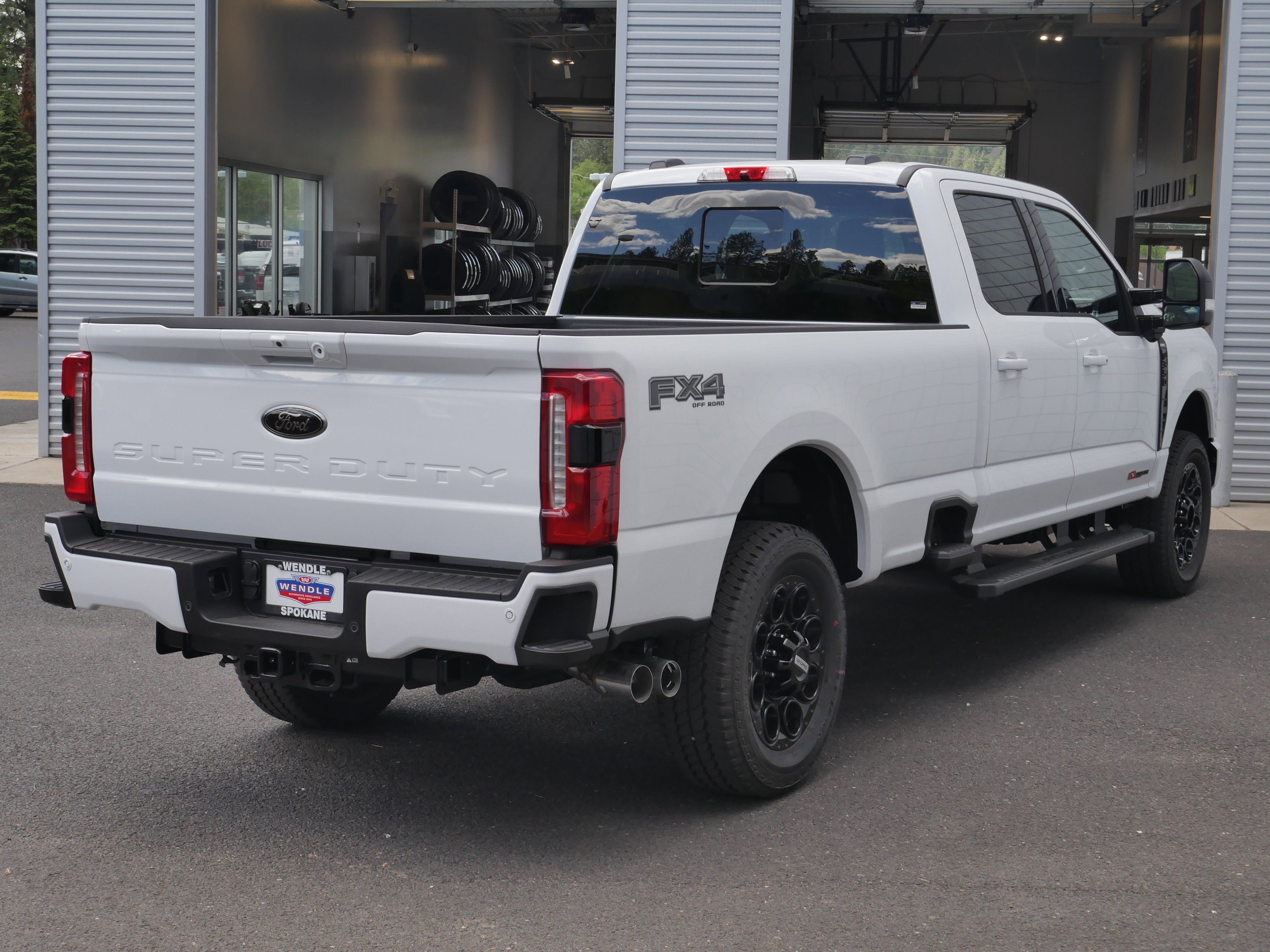 New 2026 Oxford White Ford F-350® Lariat® image 31