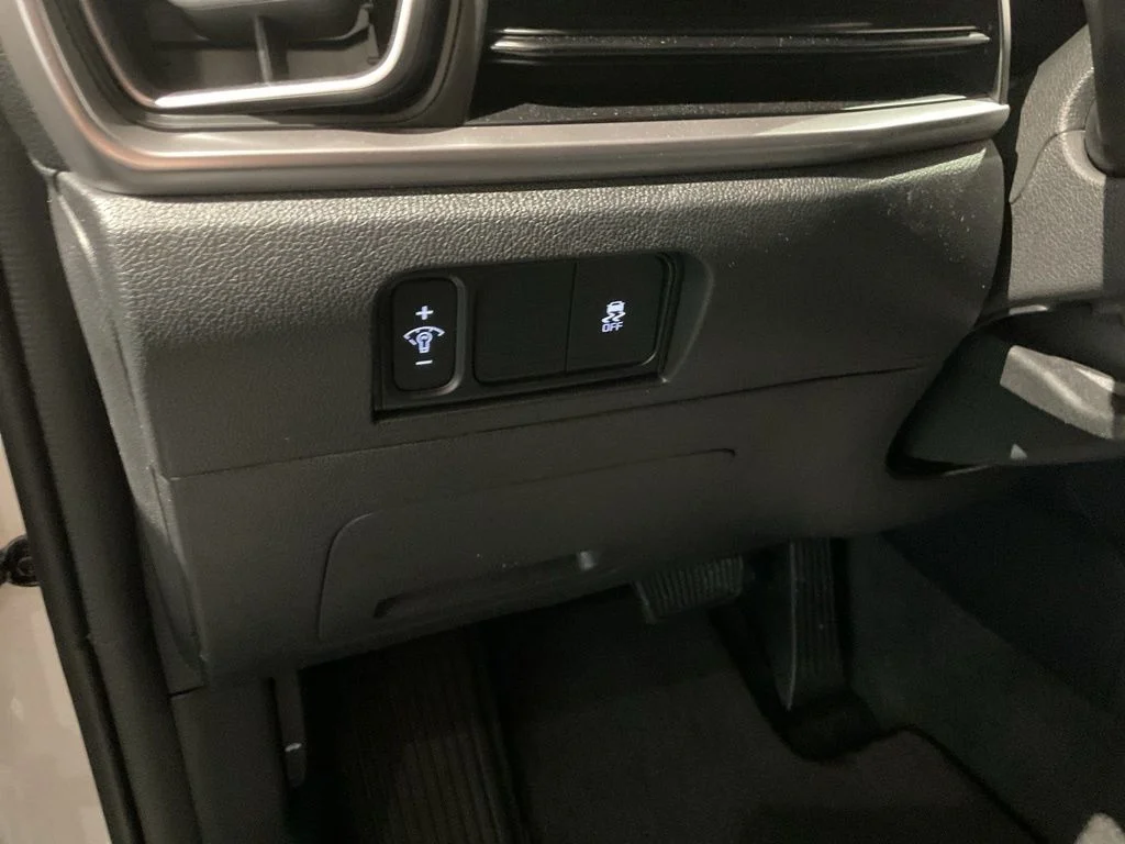 New 2026 White Kia LX image 11